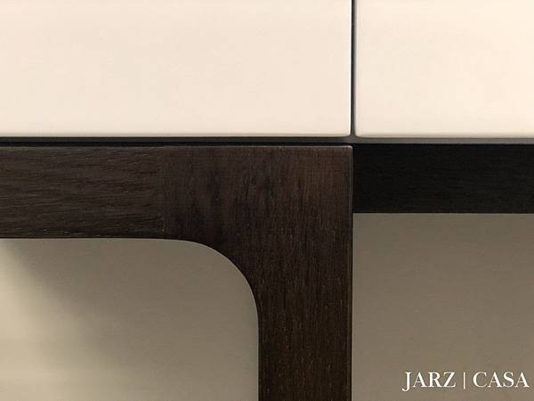 JARZ010.JPEG
