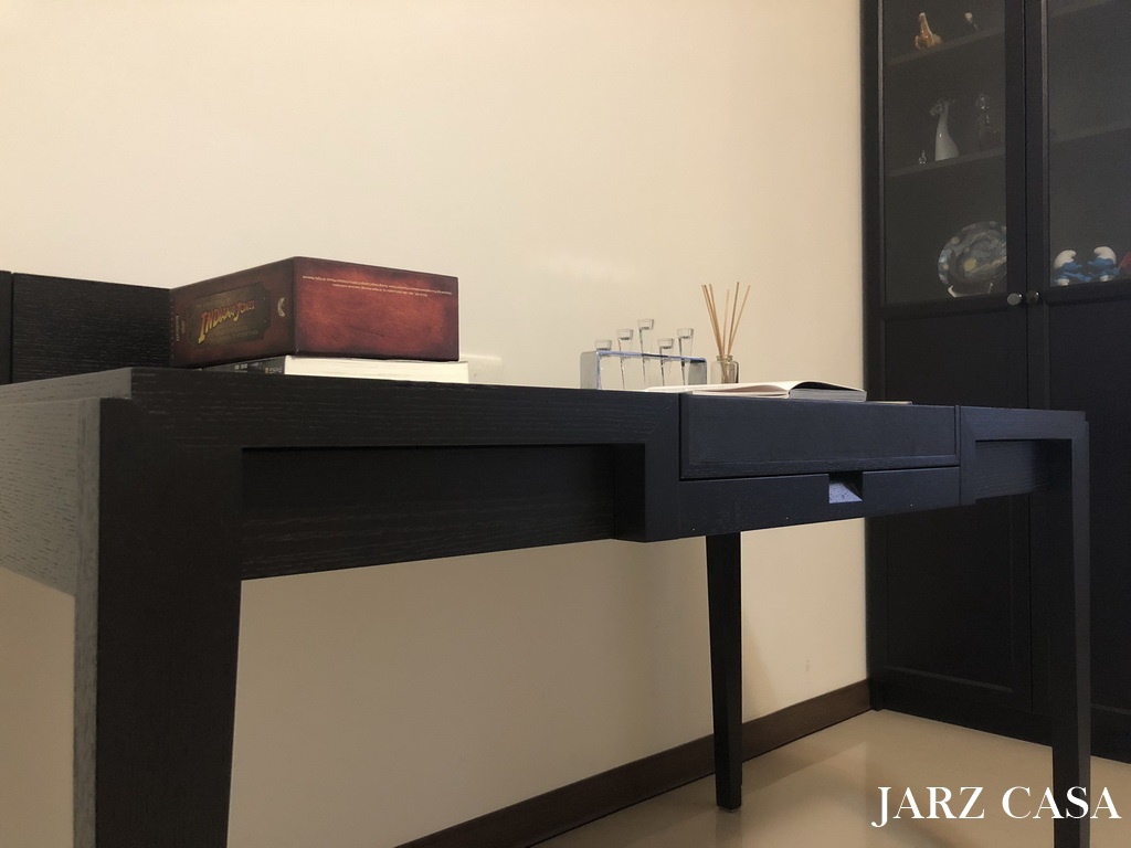 JARZ-傢俬工坊-009desk.jpg