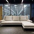 JARZCASA-20220830-002-fabric-sofa.JPEG