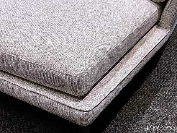 JARZCASA-20220830-028-fabric-sofa.JPEG