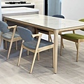 JARZCASA-20230428-021-dining-table-LAIA.JPEG