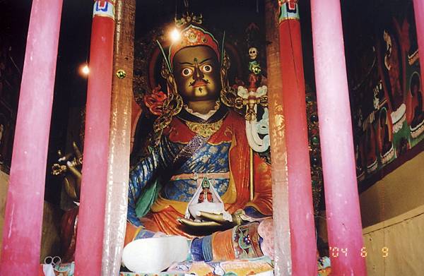 HEMIS GOMBA蓮花生大士.jpg