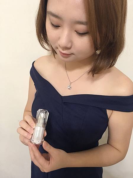 Gelacare爵拉卡-深層能量滲透精華3.JPG 試用