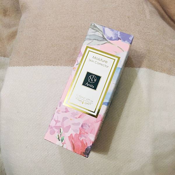 arriita水感奇肌玫瑰精華5.JPG 試用