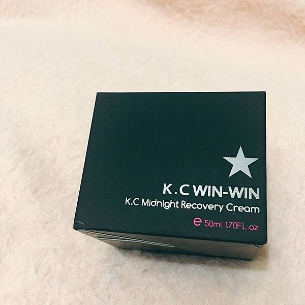 K.C WIN-WIN富勒烯熬夜霜3.JPG 試用