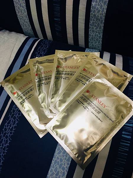 Dr.Stanley高效保濕緊緻面膜5.JPG 試用