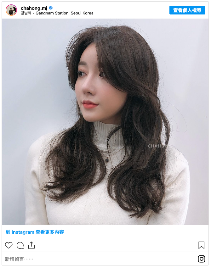 2024夏季长卷发推荐：强调立体感却不厚重的Frill Pe