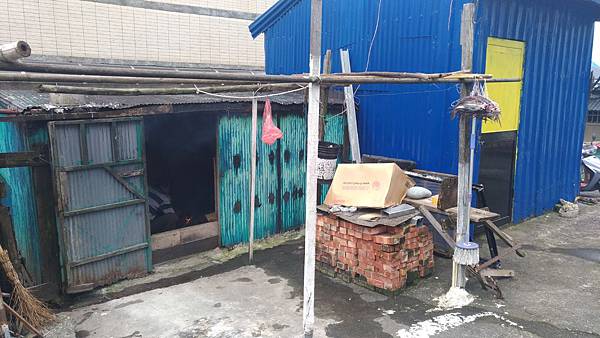 P_20170430_081800_vHDR_Auto.jpg P_20170430_081800_vHDR_Auto.jpg