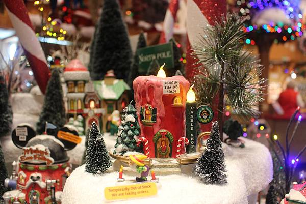 Bronner's CHRISTmas Wonderland