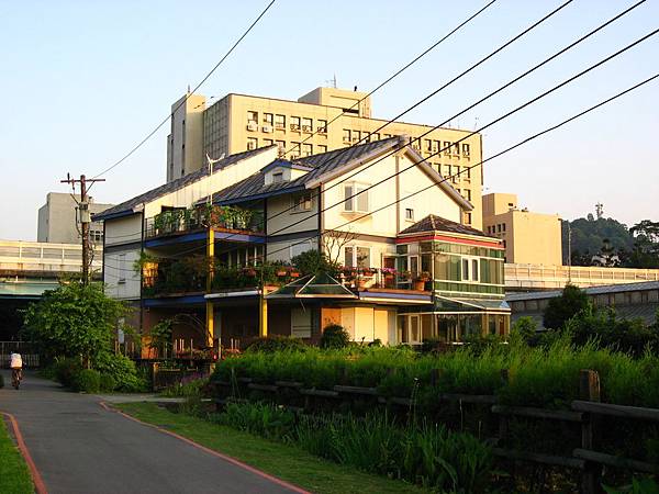 Image00051.jpg