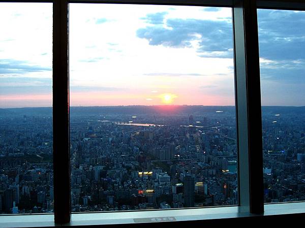 Image00101.jpg