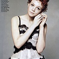 carey-mulligan-vogue-photos-12162009-03-820x1161