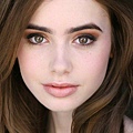 Lily-Collins-006