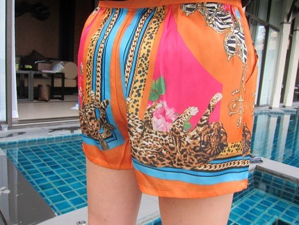 1337882732_resized_ScarfShort1