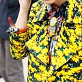 Street-Style-Print-Jackets-4