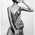 donyale-luna-in-linked-disc-dress-by-paco-rabanne-photo-by-guy-bourdin-vogue-april-1966.jpg