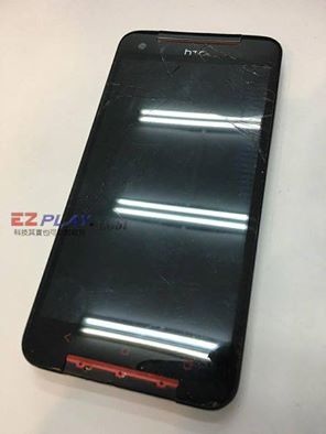 HTC 蝴蝶S面板破裂n HTC 蝴蝶S面板破裂n