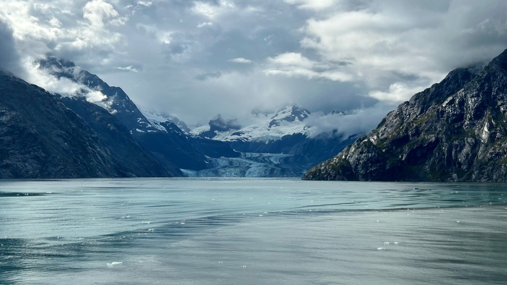 阿拉斯加的冰河灣國家公園 Glacier Bay.jpg