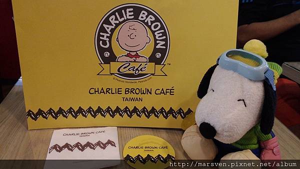 高雄》左營》排隊美食》史努比‧主題餐點‧查理布朗咖啡-SNOOPY Charlie Brown Café