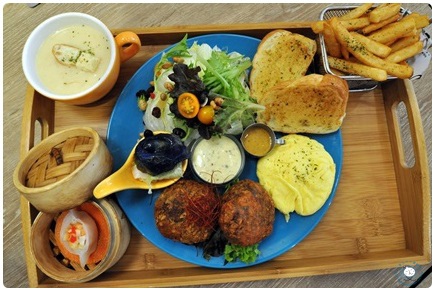 DSC_5968.JPG DSC_5968.JPG