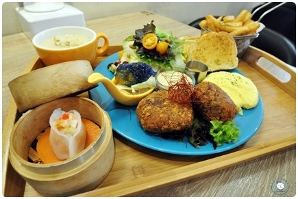 DSC_5967.JPG DSC_5967.JPG