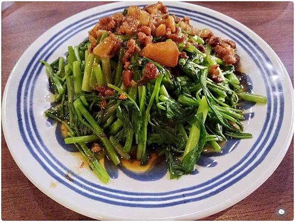 P_20200607_181442_vHDR_Auto.jpg P_20200607_181442_vHDR_Auto.jpg