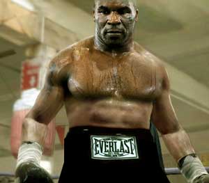 fight_night_round_4_mike_tyson.jpg