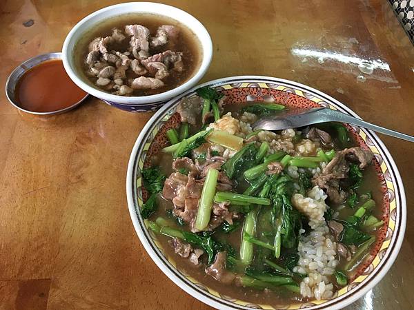 牛肉燴飯 IMG_3315