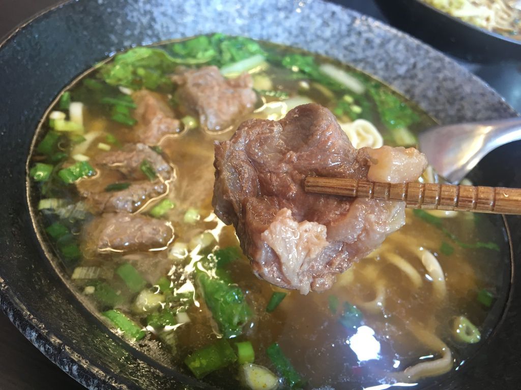 屏東。張家川味牛肉麵 IMG_8998.JPG
