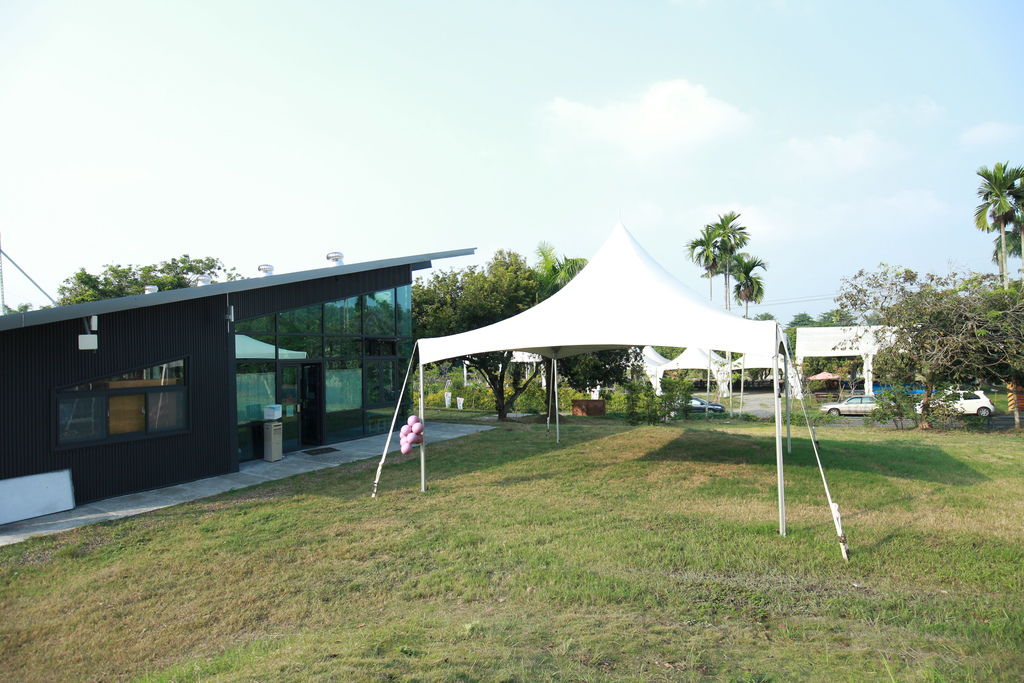 台南。左鎮,鹿兒島親子露營園區,有冷氣的帳棚 IMG_3624.JPG