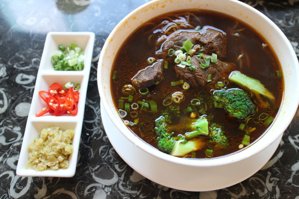 凱撒冠軍牛肉麵 IMG_6066.JPG