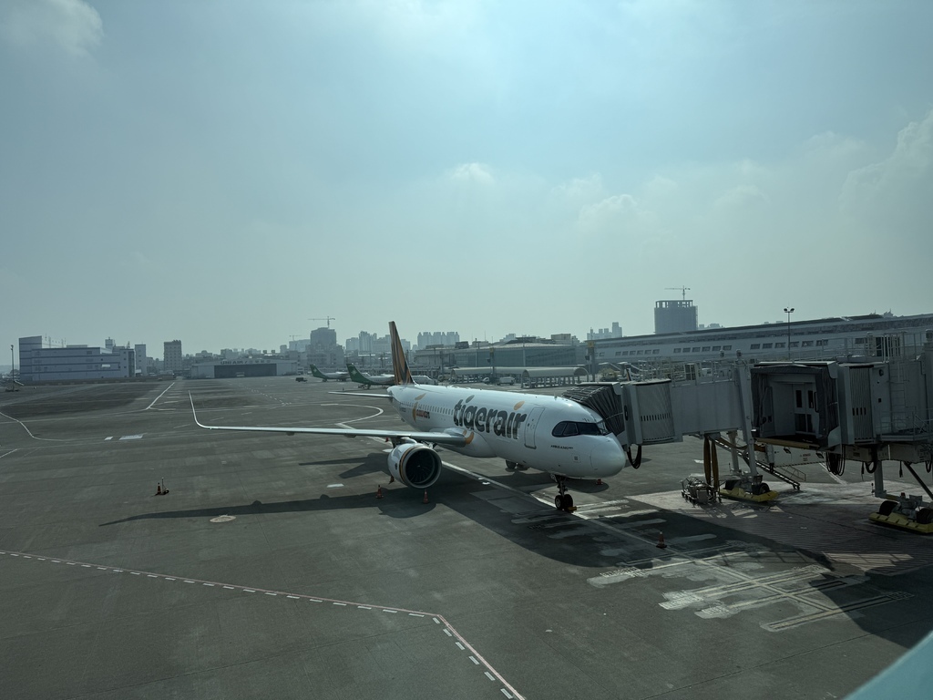 【遊記】日本。2024.10沖繩,第1天,難波、心齋橋再到寶 【遊記】日本。2024.10沖繩,第1天,難波、心齋橋再到寶