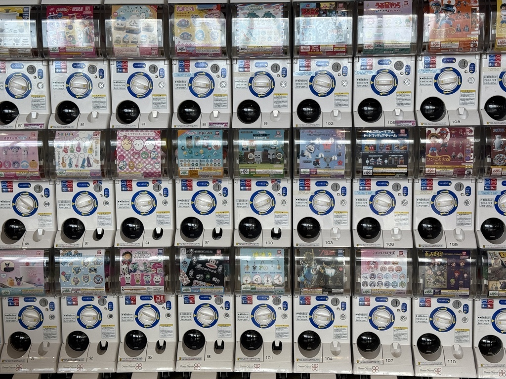 【遊記】日本。2024.10沖繩,第1天,難波、心齋橋再到寶 【遊記】日本。2024.10沖繩,第1天,難波、心齋橋再到寶