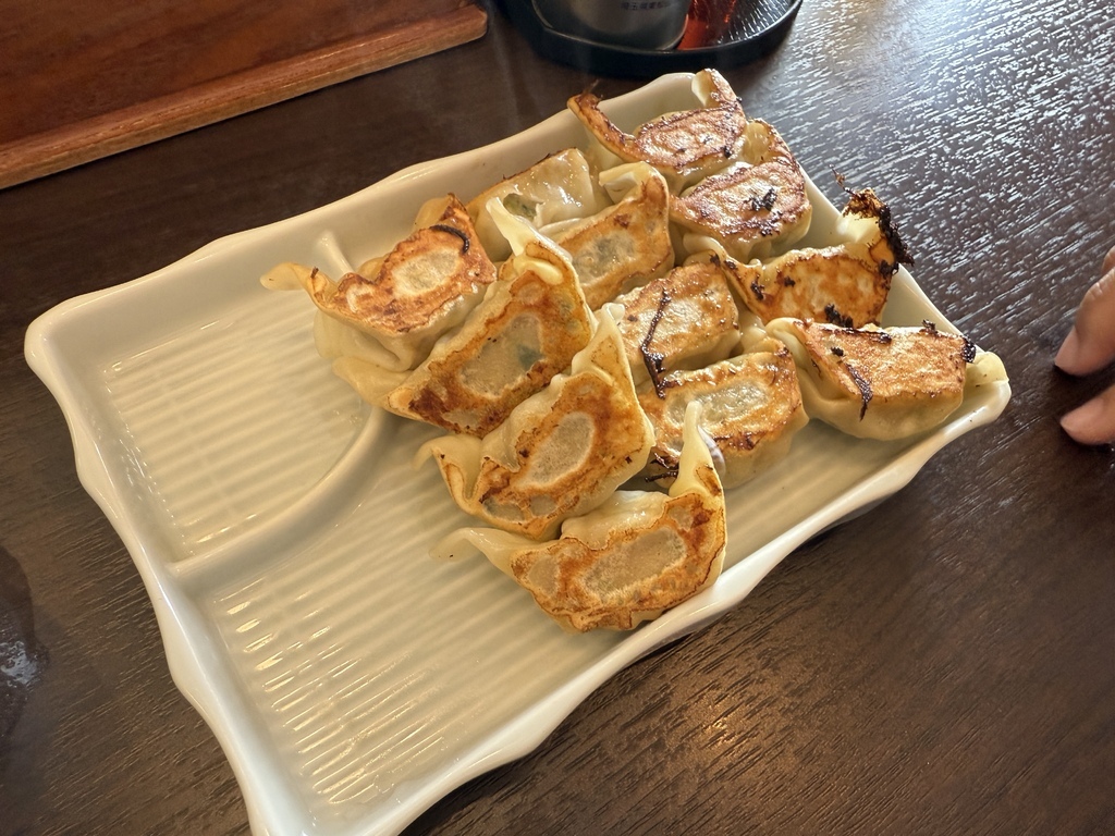 【遊記】日本。2024.10沖繩,第1天,難波、心齋橋再到寶 【遊記】日本。2024.10沖繩,第1天,難波、心齋橋再到寶