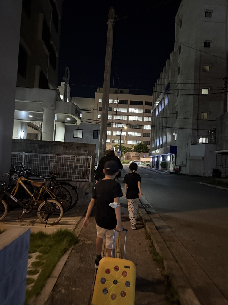 【遊記】日本。2024.10沖繩,第1天,小港機場出發,自駕