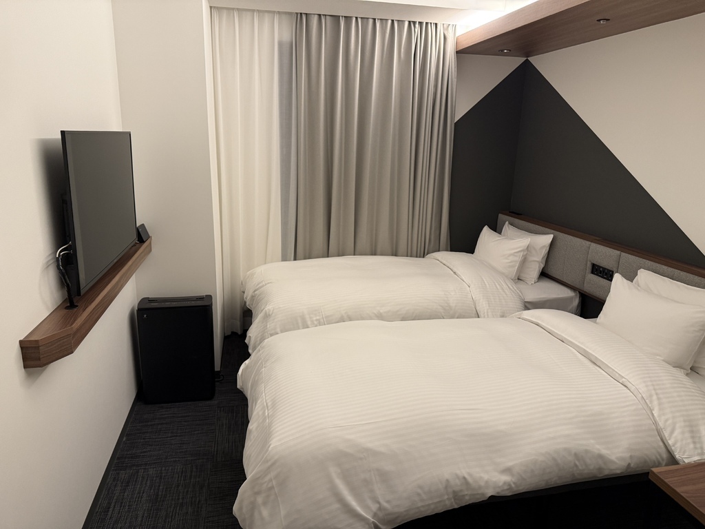 【遊記】日本。2024.10沖繩,第1天,小港機場出發,自駕 【遊記】日本。2024.10沖繩,第1天,小港機場出發,自駕