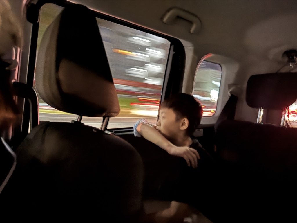 【遊記】日本。2024.10沖繩,第1天,小港機場出發,自駕 【遊記】日本。2024.10沖繩,第1天,小港機場出發,自駕