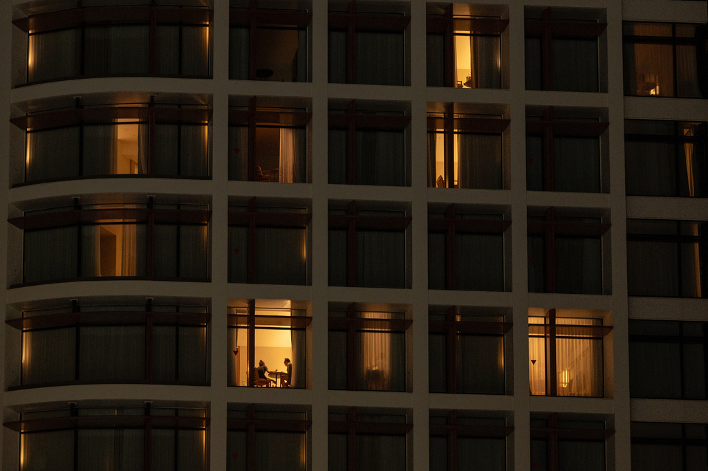 【遊記】日本。2024.10沖繩,第1天,小港機場出發,自駕 【遊記】日本。2024.10沖繩,第1天,小港機場出發,自駕