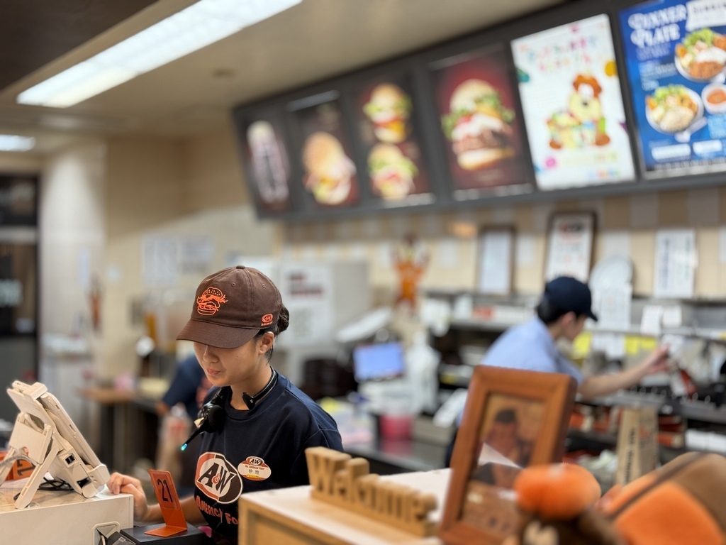 【遊記】日本。沖繩2024.10第2天,來到最有名的波上宮