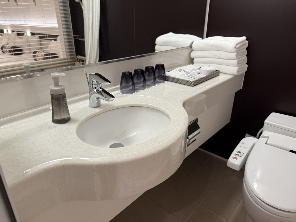 【遊記】日本。沖繩2024.10第3天,美國村找寶可夢、沖 【遊記】日本。沖繩2024.10第3天,美國村找寶可夢、沖