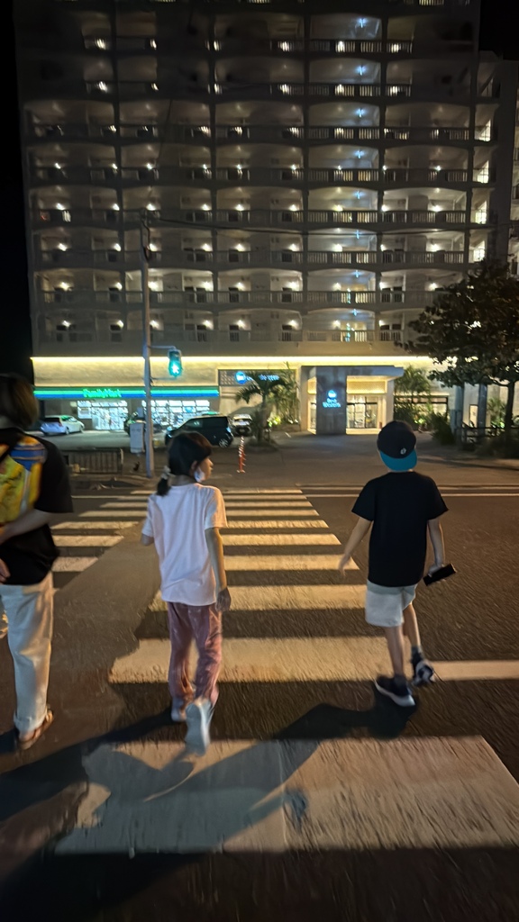 【遊記】日本。沖繩2024.10第3天,美國村找寶可夢、沖 【遊記】日本。沖繩2024.10第3天,美國村找寶可夢、沖