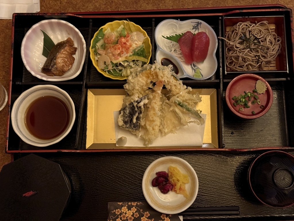 【遊記】日本。沖繩2024.10第3天,美國村找寶可夢、沖 【遊記】日本。沖繩2024.10第3天,美國村找寶可夢、沖