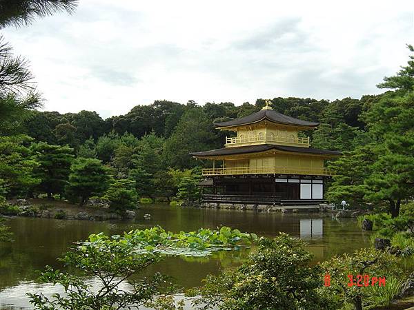 金閣寺