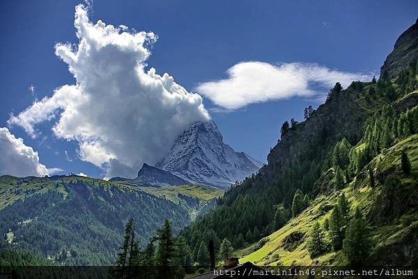 1L2A0437.jpg 1L2A0437.jpg