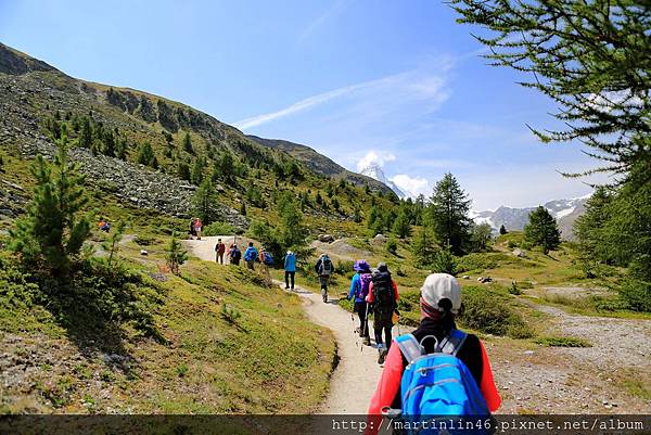 1L2A1022.jpg 1L2A1022.jpg