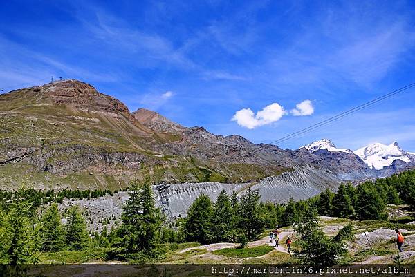 1L2A1024.jpg 1L2A1024.jpg