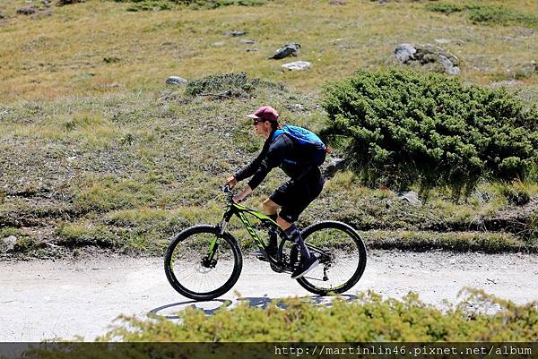 1L2A1053.jpg 1L2A1053.jpg