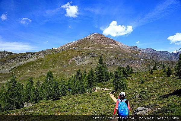 1L2A1082.jpg 1L2A1082.jpg