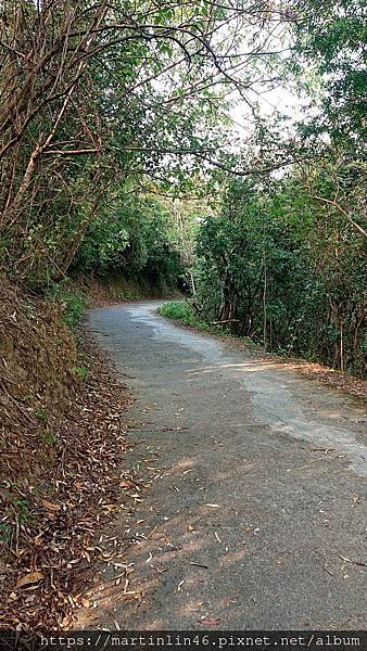 DSC_0075_2.JPG DSC_0075_2.JPG