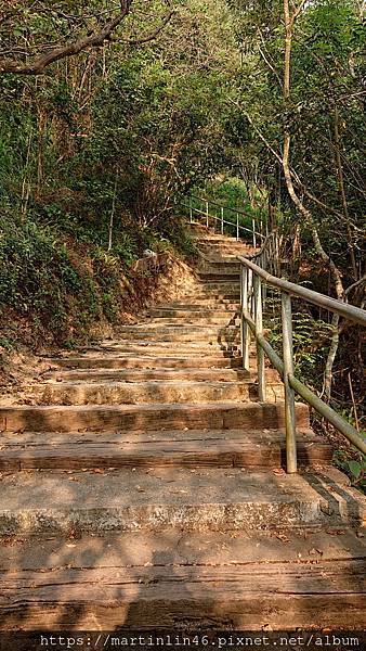 DSC_0090_2.JPG DSC_0090_2.JPG